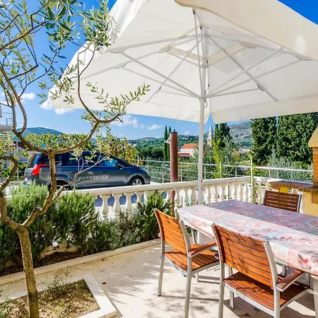 Beautiful In With House Sea View