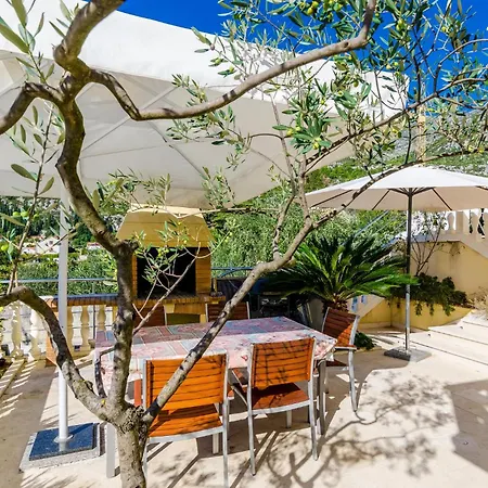 One-bedroom In Lejlighed *