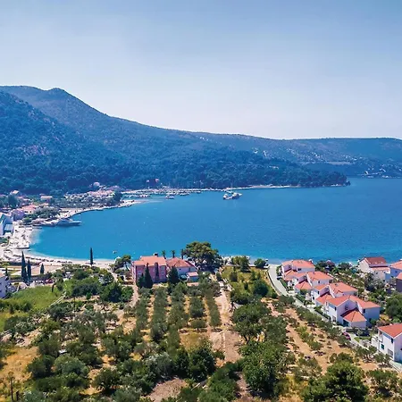 Beautiful In With House Sea View